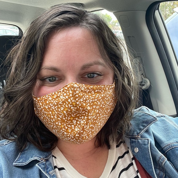 Meet your Posher, Kristin - Picture 2 of 11